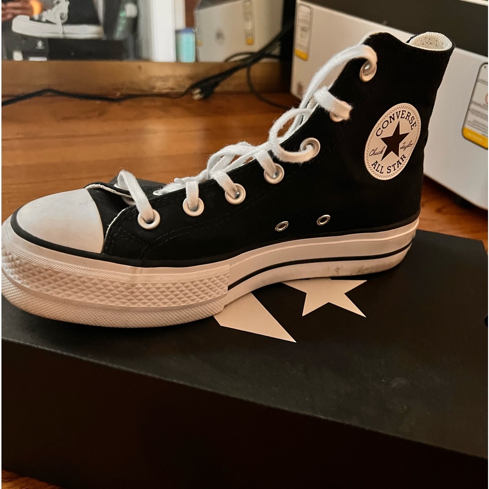 Converse Chuck Taylor Platform HI womens size 8 Shoes Black White